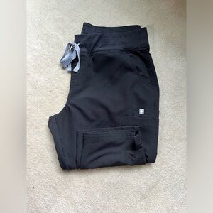 Yola Figs Scrub Pants